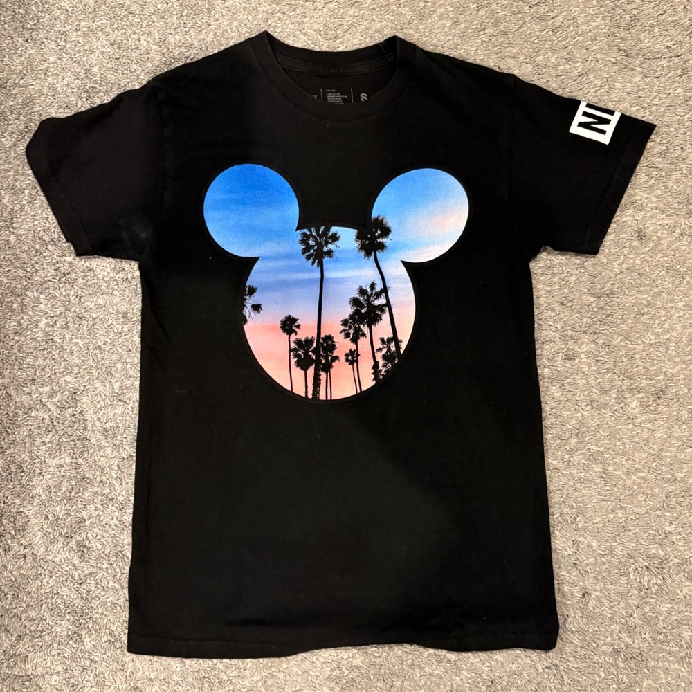 Disney Mickey T-shirt with Palm Tree Silhouette